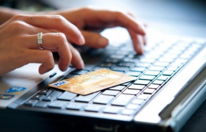 Где можно взять онлайн кредит с 18 лет без справок и поручителей